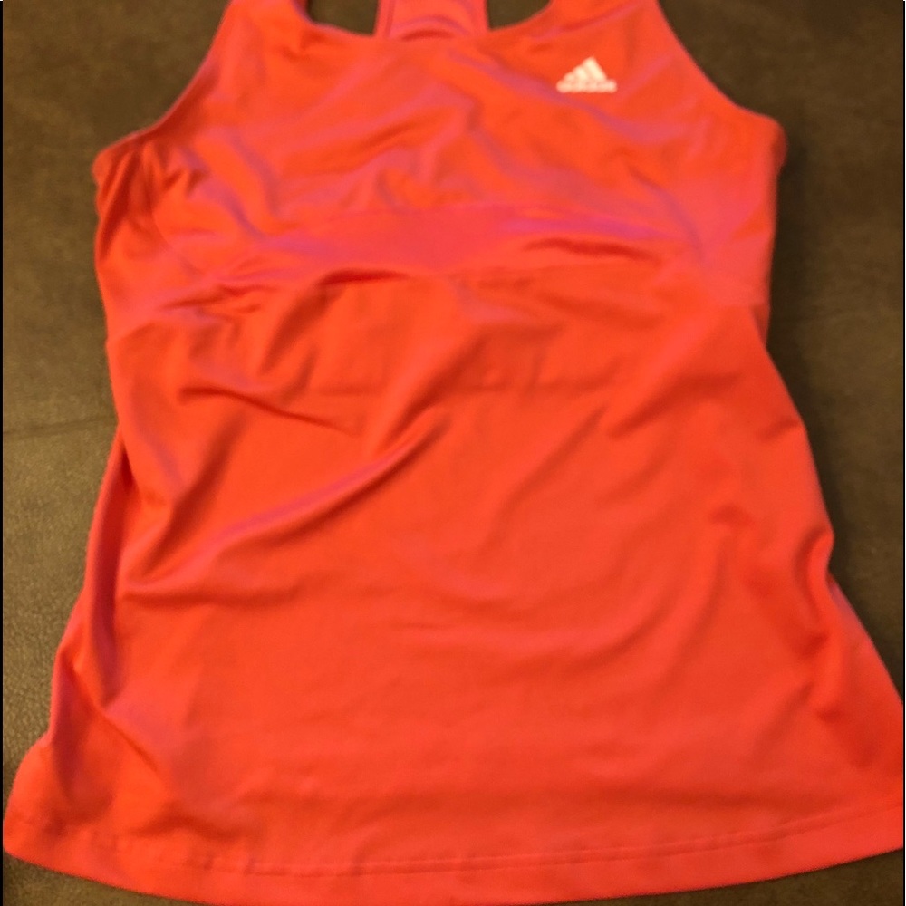 Adidas W/O yoga top